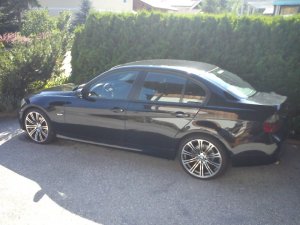 (B)  318d   (M)    E90   (W) - 3er BMW - E90 / E91 / E92 / E93