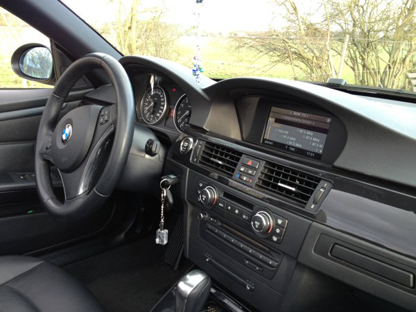 Bmw 325i 3Liter in Wei - 3er BMW - E90 / E91 / E92 / E93