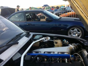 Werk 2 Motoring 325i Turbo - 3er BMW - E36
