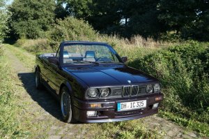 328iC vFL in Macaoblau mit M Tech 2 - 3er BMW - E30