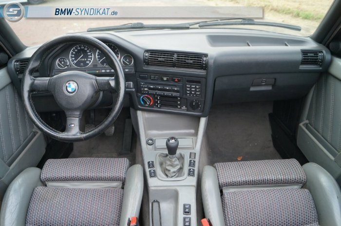 328ic Vfl In Macaoblau Mit M Tech 2 3er Bmw E30