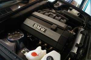 328iC vFL in Macaoblau mit M Tech 2 - 3er BMW - E30