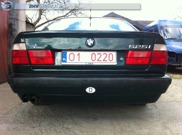 Grüne E34 - 5er BMW - E34