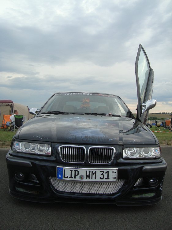 BMW Freunde Westerwald bei Asphaltfieber 2011 - Fotos von Treffen & Events