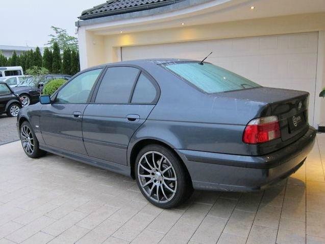 E39, 528i Limousine Fjordgrau - 5er BMW - E39