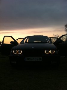BMW E36 SCHWARZ - 3er BMW - E36