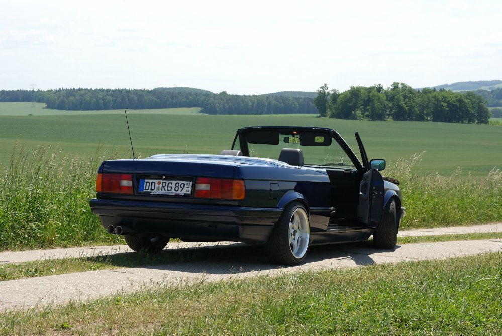 E30 318i ein Traum in Blau - 3er BMW - E30