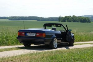 E30 318i ein Traum in Blau - 3er BMW - E30 E30 318i ein Traum in Blau - 3er BMW - E30