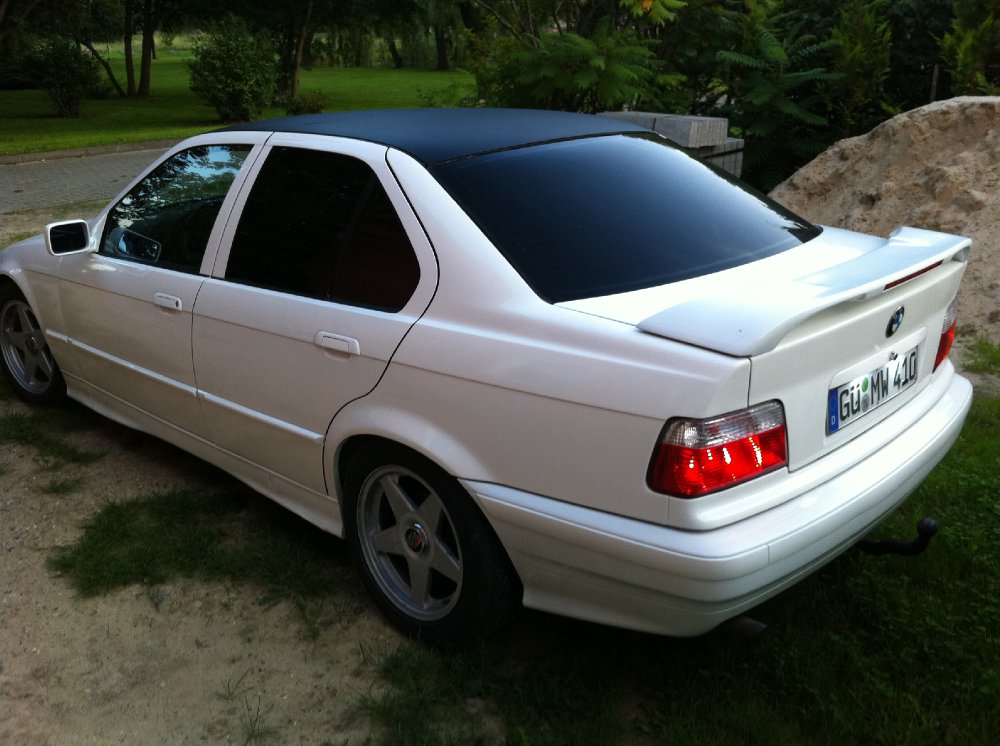 BMW 316i / 318i - 3er BMW - E36