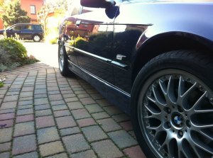 BMW Styling 42 Felge in 7.5x17 ET 41 mit Dunlop SP SportMaxx Reifen in 225/45/17 montiert vorn Hier auf einem 3er BMW E36 320i (Limousine) Details zum Fahrzeug / Besitzer