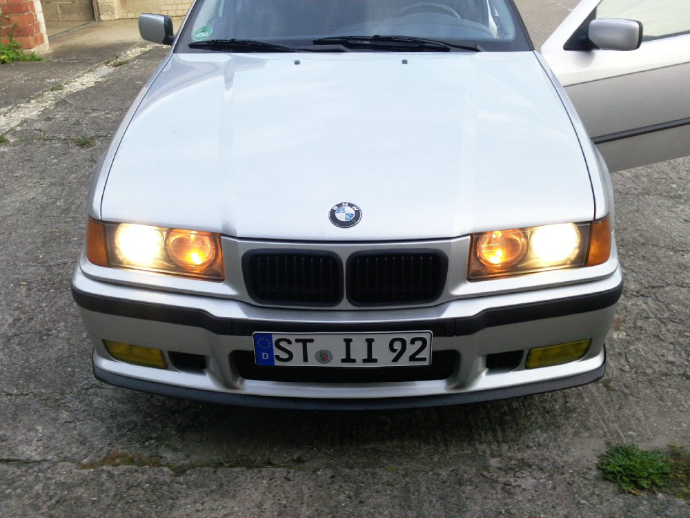 E36 318i - Limo *Babyblaue schmiererei* - 3er BMW - E36