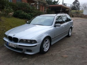 E39, 523 - 5er BMW - E39