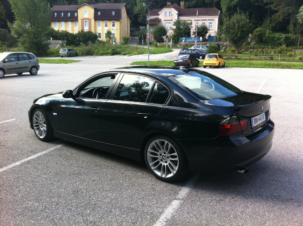 BMW E90 Limousine Black - 3er BMW - E90 / E91 / E92 / E93