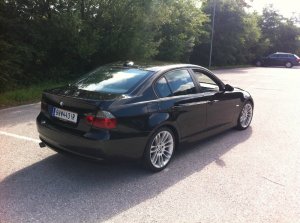 BMW E90 Limousine Black - 3er BMW - E90 / E91 / E92 / E93