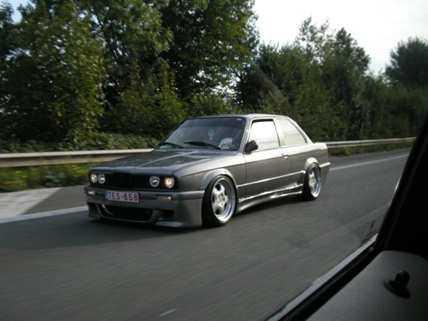 E30, Tief und Breit - 3er BMW - E30