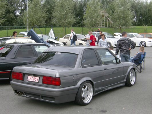 E30, Tief und Breit - 3er BMW - E30