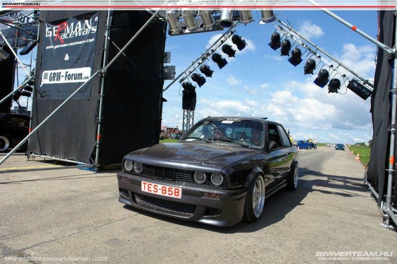 E30, Tief und Breit - 3er BMW - E30