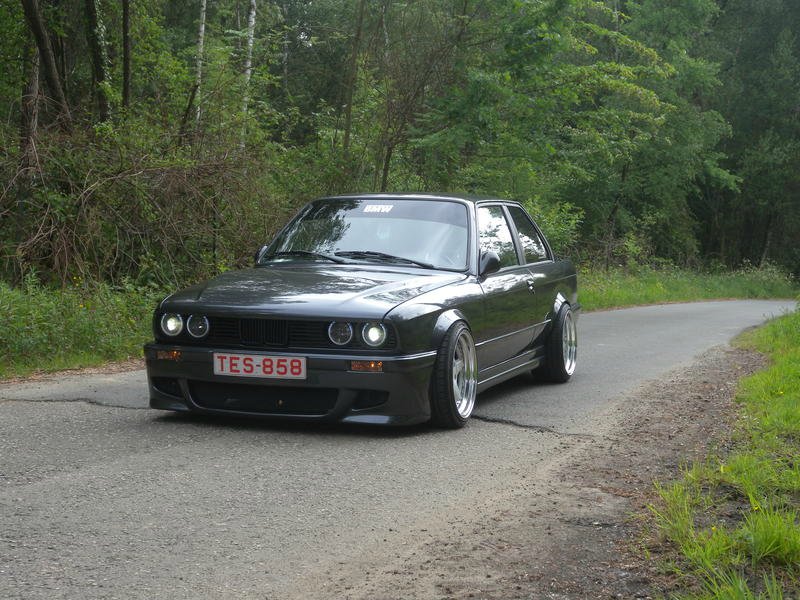 E30, Tief und Breit - 3er BMW - E30