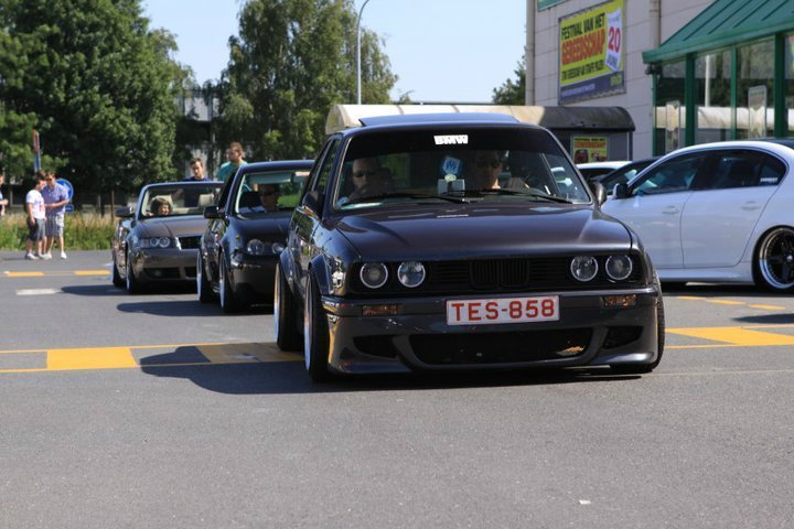 E30, Tief und Breit - 3er BMW - E30