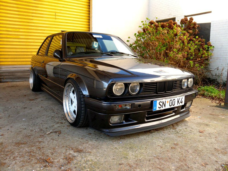 E30, Tief und Breit - 3er BMW - E30