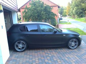 116i FROZEN BLACK Edition - 1er BMW - E81 / E82 / E87 / E88