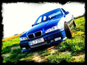 BMW 323i Limousine - 3er BMW - E36