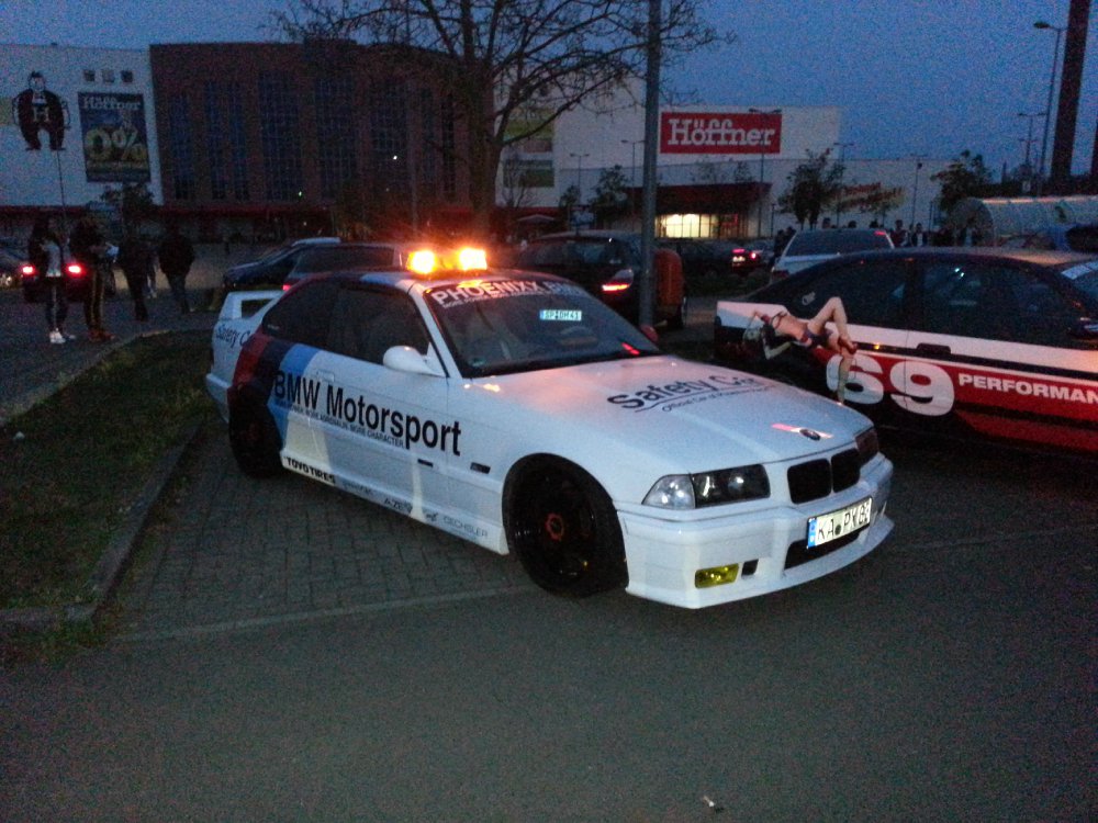 PHOENIXX BMW - Safety Car - 3er BMW - E36