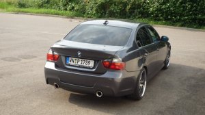 BMW 325i E90 - 3er BMW - E90 / E91 / E92 / E93