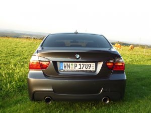BMW 325i E90 - 3er BMW - E90 / E91 / E92 / E93 BMW 325i E90 - 3er BMW - E90 / E91 / E92 / E93