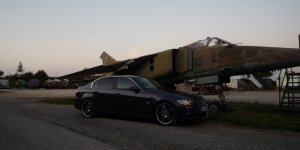 BMW 325i E90 - 3er BMW - E90 / E91 / E92 / E93 BMW 325i E90 - 3er BMW - E90 / E91 / E92 / E93