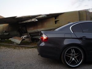 BMW 325i E90 - 3er BMW - E90 / E91 / E92 / E93 BMW 325i E90 - 3er BMW - E90 / E91 / E92 / E93