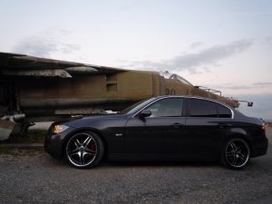 BMW 325i E90 - 3er BMW - E90 / E91 / E92 / E93 BMW 325i E90 - 3er BMW - E90 / E91 / E92 / E93