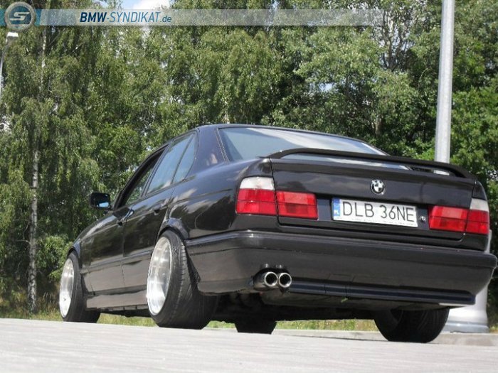 E34, 535i - Relative Breite! - 5er BMW - E34