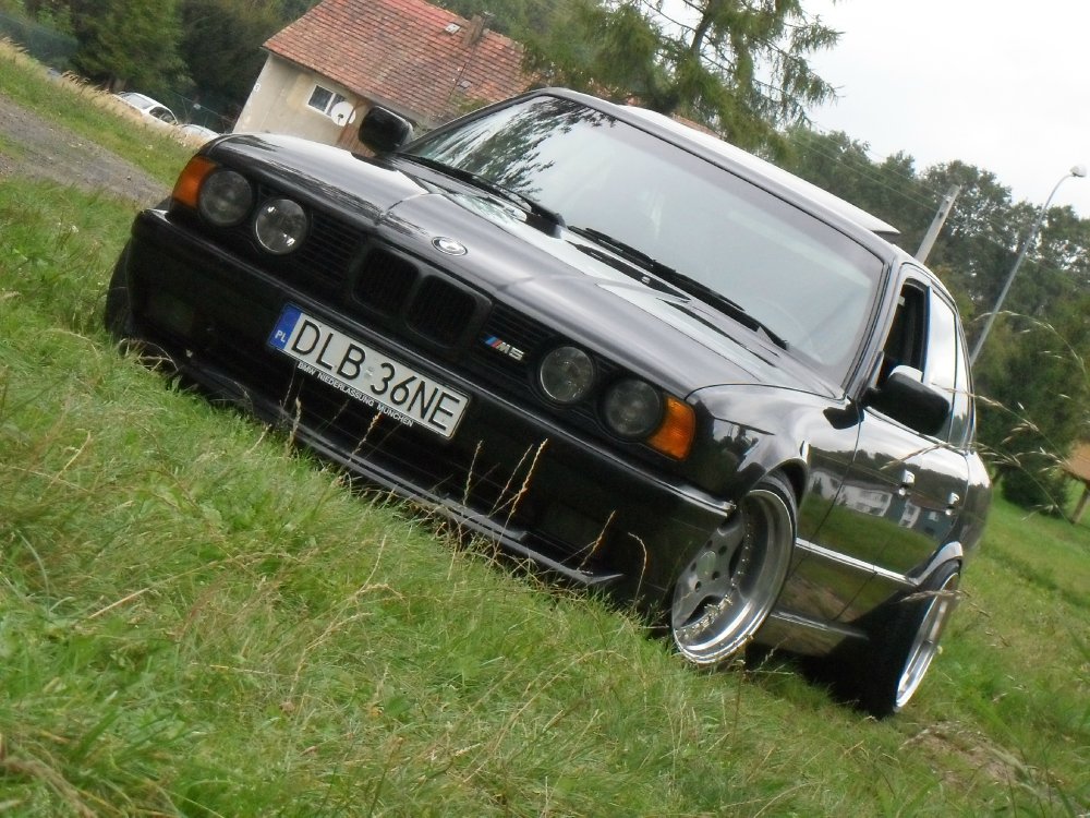 E34, 535i - Relative Breite! - 5er BMW - E34