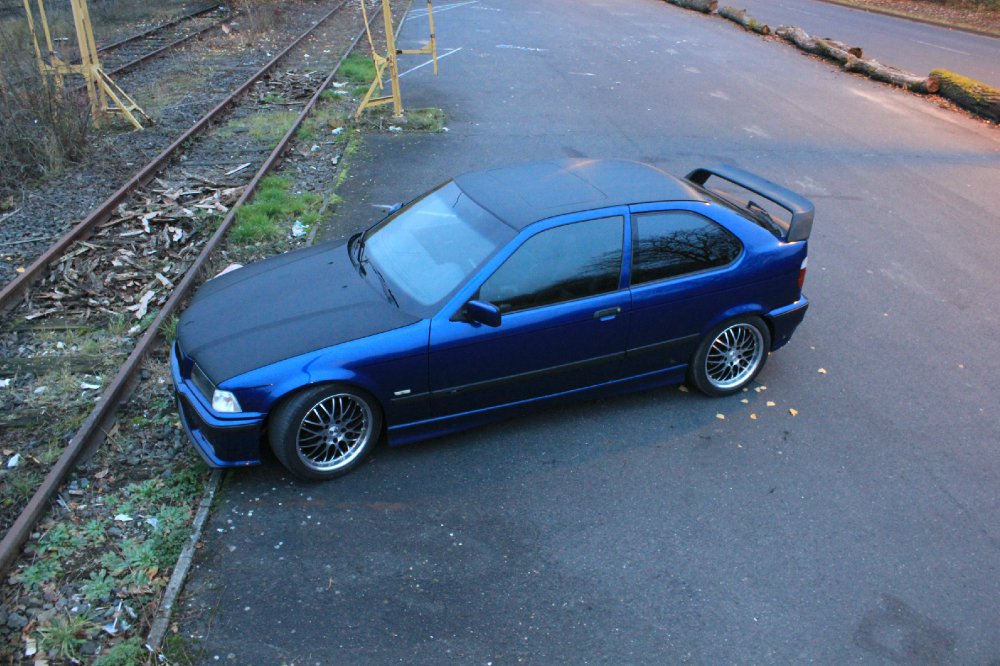 The Carbon Lady - 3er BMW - E36