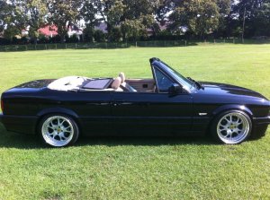 E30 Virus - 3er BMW - E30