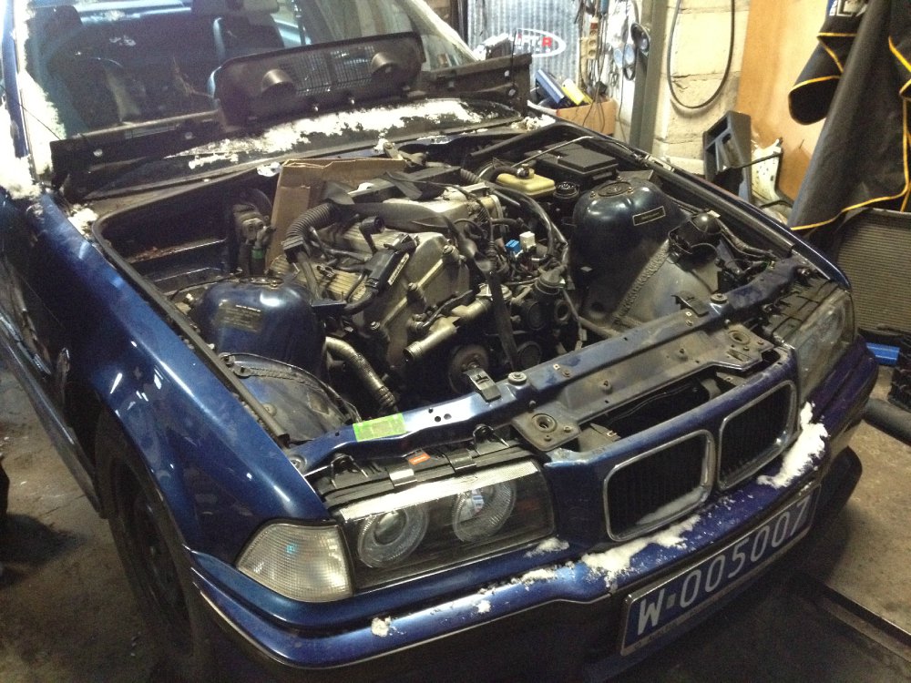 328 Tobagoblau /// Update - 3er BMW - E36