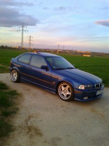 323 Ti Avusblau - 3er BMW - E36 323 Ti Avusblau - 3er BMW - E36