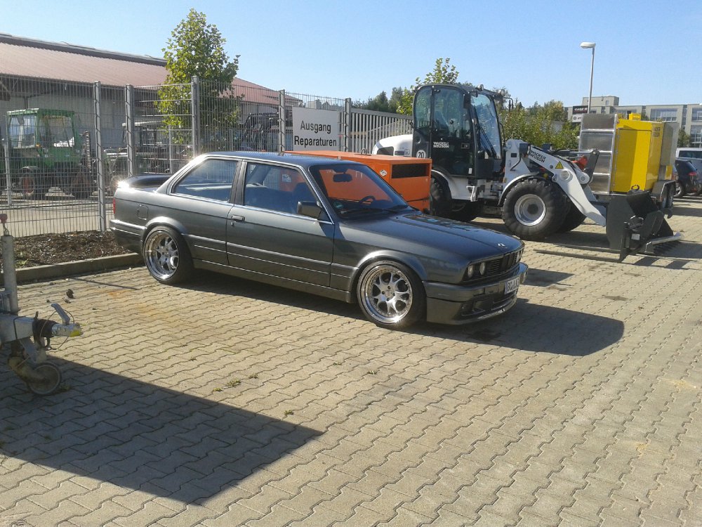 E30 325i 24V mit M-Technik 2 - 3er BMW - E30