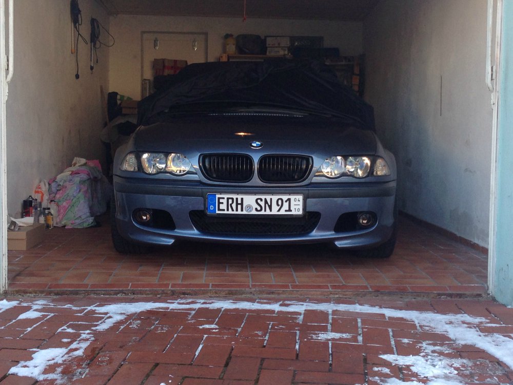 Stahlblaue Performance Limo - 3er BMW - E46