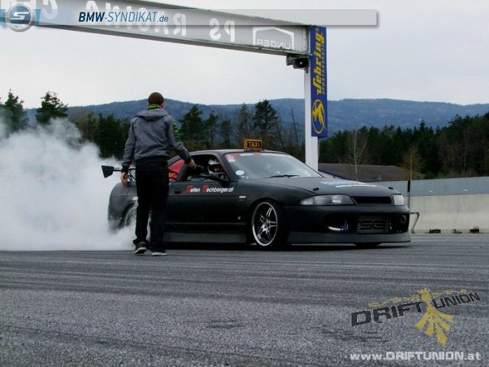 Black Pearl | Nissan Skyline - Fremdfabrikate Black Pearl | Nissan Skyline - Fremdfabrikate