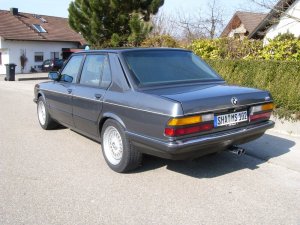 BMW E28 520i - Fotostories weiterer BMW Modelle