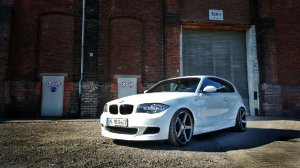 E81 - 120d - White/Gun - Peformance - 1er BMW - E81 / E82 / E87 / E88