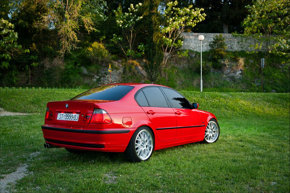E46 318i 1998 RED - 3er BMW - E46