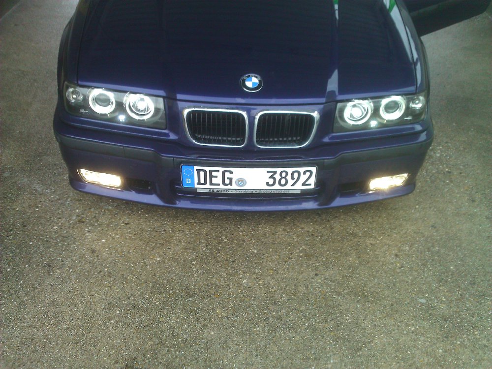 Blaue Schlumpfine oben ohne :) - 3er BMW - E36