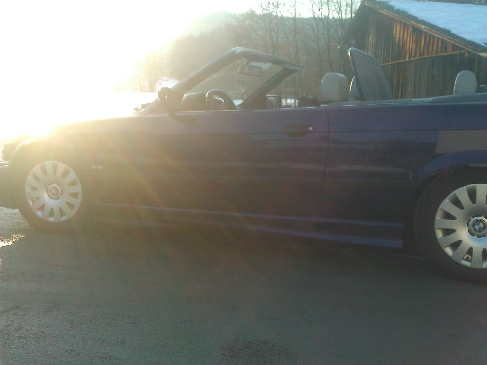 Blaue Schlumpfine oben ohne :) - 3er BMW - E36