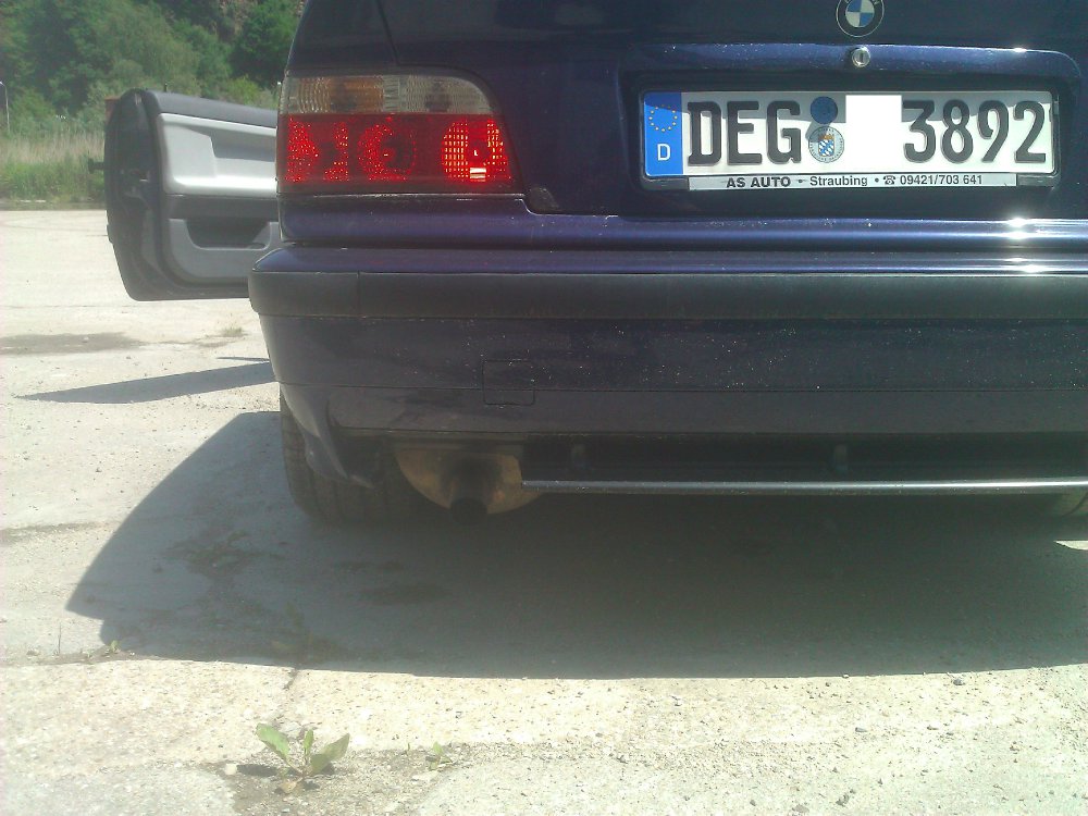 Blaue Schlumpfine oben ohne :) - 3er BMW - E36