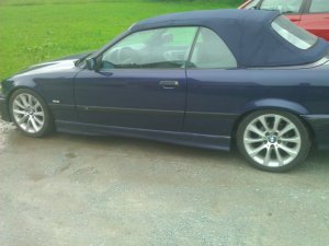 Blaue Schlumpfine oben ohne :) - 3er BMW - E36
