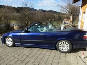 Blaue Schlumpfine oben ohne :) - 3er BMW - E36 Blaue Schlumpfine oben ohne :) - 3er BMW - E36