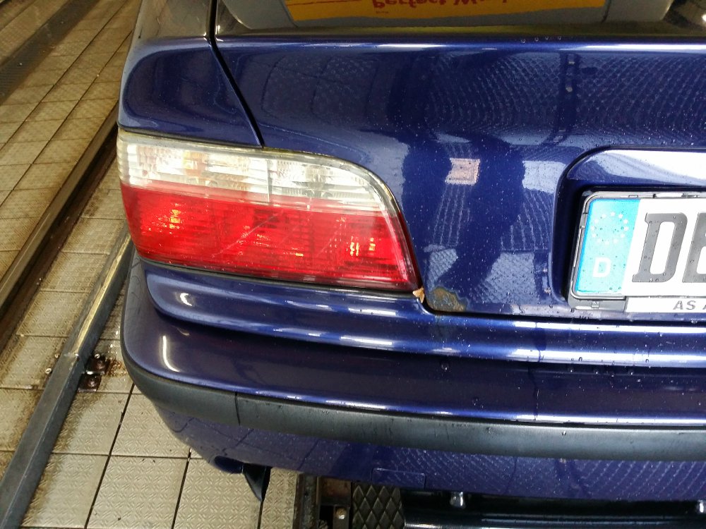 Blaue Schlumpfine oben ohne :) - 3er BMW - E36